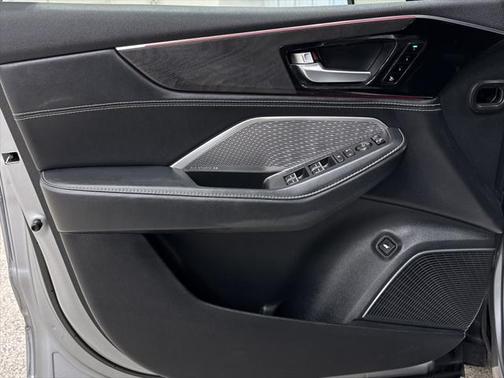 2022 Acura MDX Advance Package
