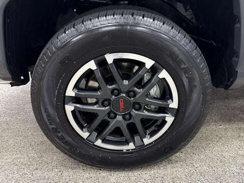 2024 Toyota Tacoma TRD Sport