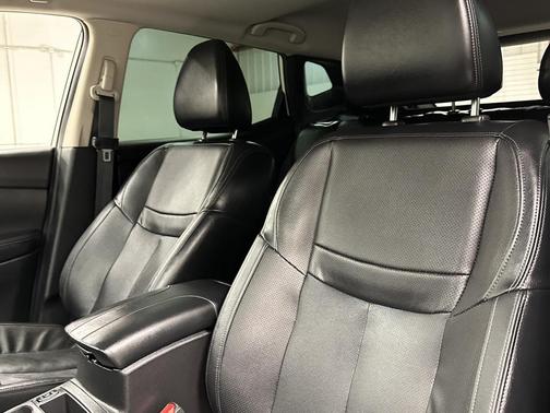 2021 Nissan Rogue Sport SL