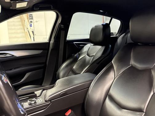 2023 Cadillac CT5 Luxury