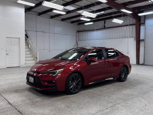 2024 Toyota Corolla Hybrid SE