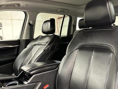 2022 Jeep Grand Cherokee Limited X