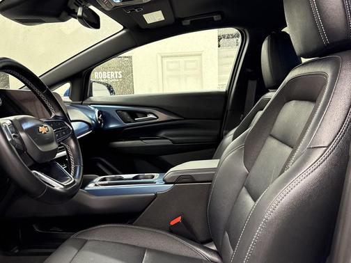 2024 Chevrolet Equinox EV 2LT