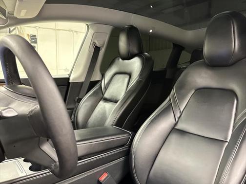 2023 Tesla Model Y Performance Dual Motor All-Wheel Drive