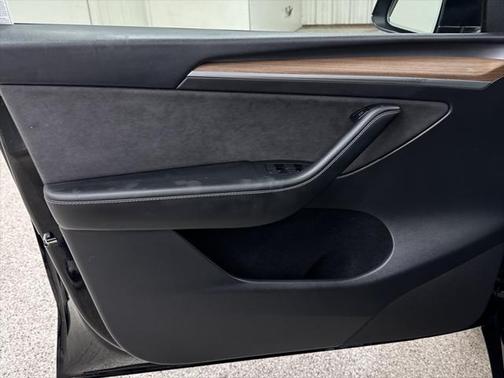 2023 Tesla Model Y Performance Dual Motor All-Wheel Drive