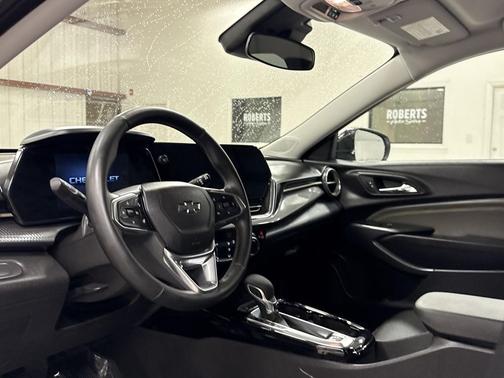 2025 Chevrolet Trax FWD ACTIV