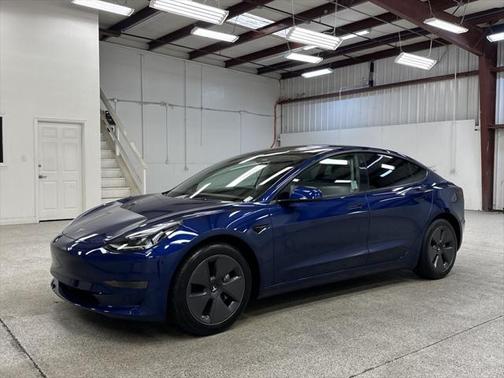 2023 Tesla Model 3 Standard Range
