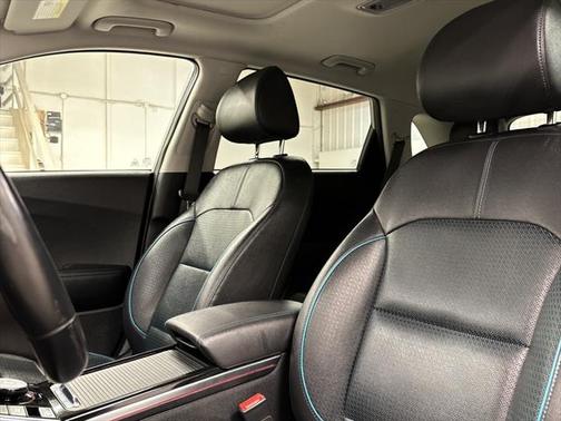 2022 Kia Niro EV EX Premium