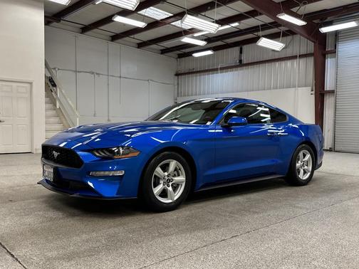 2019 Ford Mustang EcoBoost