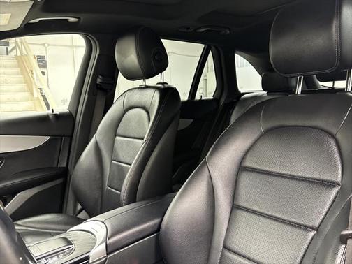 2021 Mercedes-Benz GLC 300 4MATIC