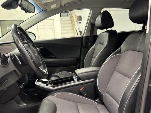 2022 Kia Niro EV EX