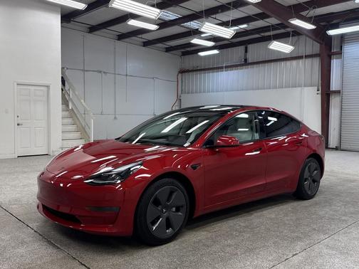 2023 Tesla Model 3 Standard Range