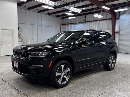 2023 Jeep Grand Cherokee 4xe Base