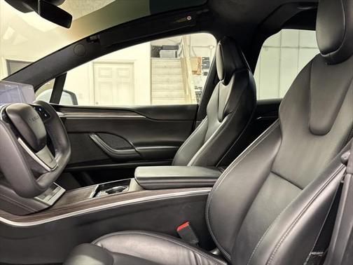 2022 Tesla Model X Dual Motor All-Wheel Drive
