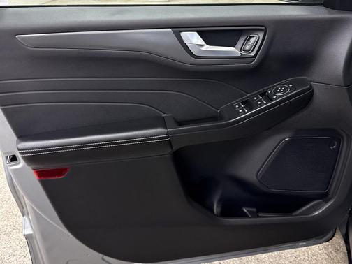 2024 Ford Escape PHEV Base