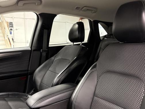 2024 Ford Escape PHEV Base