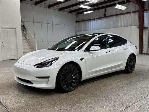 2023 Tesla Model 3 Performance