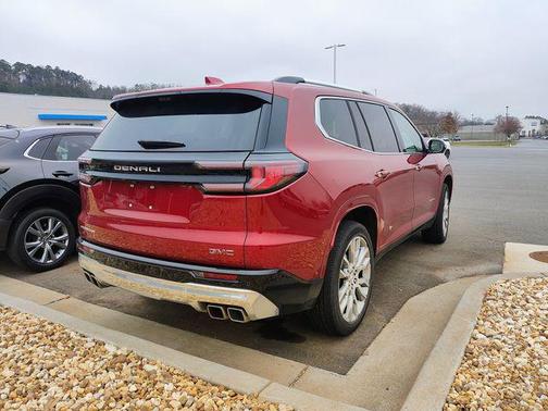 2025 GMC Acadia Denali
