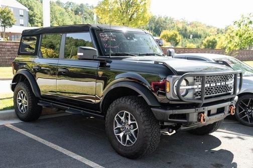 2023 Ford Bronco Badlands