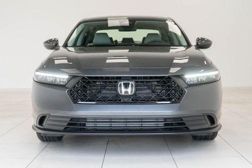 2025 Honda Accord LX 1.5T