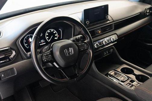 2023 Honda Pilot AWD Sport