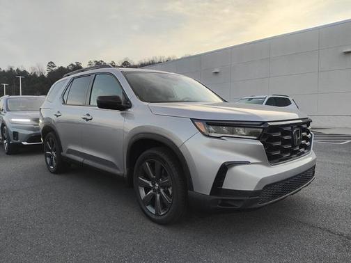 2023 Honda Pilot AWD Sport