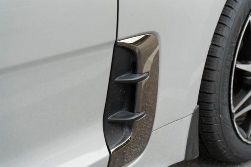 2023 Kia Stinger GT-Line