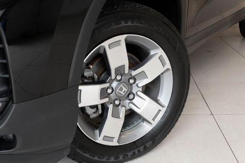 Crystal Black Pearl 2025 Honda Ridgeline RTL
