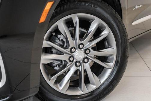 2022 Buick Enclave AWD Avenir