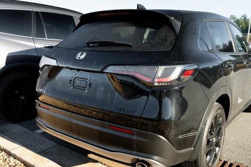 2025 Honda HR-V 2WD Sport