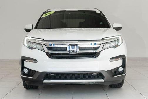 2022 Honda Pilot Touring 8-Passenger