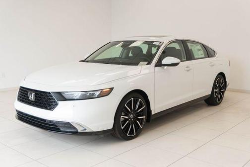 Platinum White Pearl 2026 Honda Accord Hybrid Touring