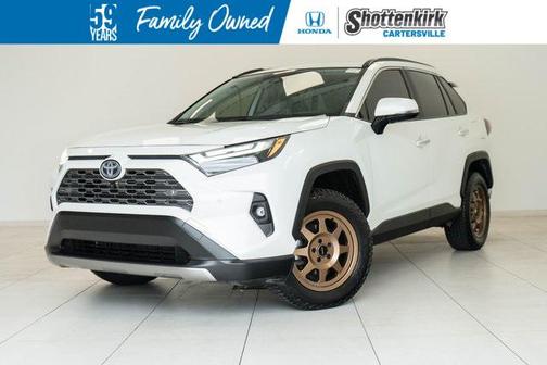 2022 Toyota RAV4 Hybrid SE