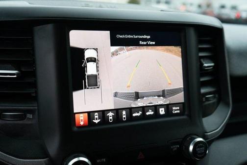 2024 RAM 2500 Tradesman Crew Cab 4x4 6'4' Box