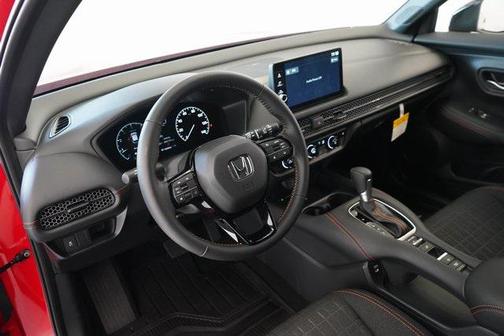 2026 Honda HR-V 2WD Sport
