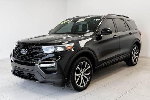 2022 Ford Explorer ST-Line