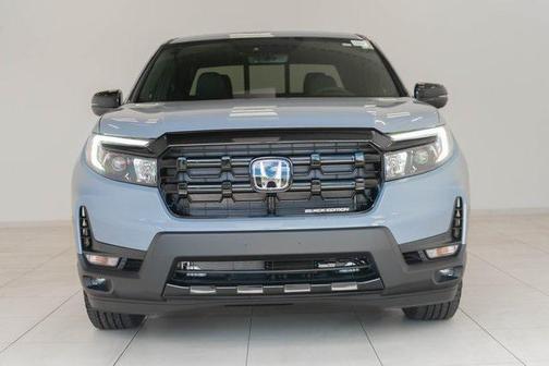 2025 Honda Ridgeline Black