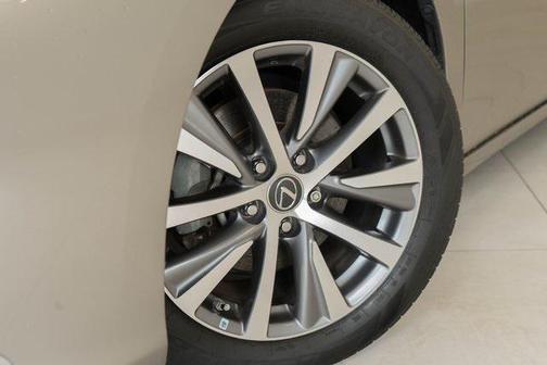 2020 Lexus ES 300h Base