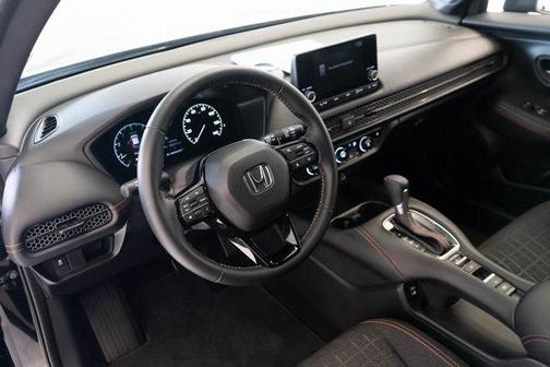 2025 Honda HR-V 2WD Sport