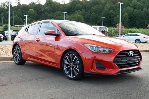 2019 Hyundai Veloster 2