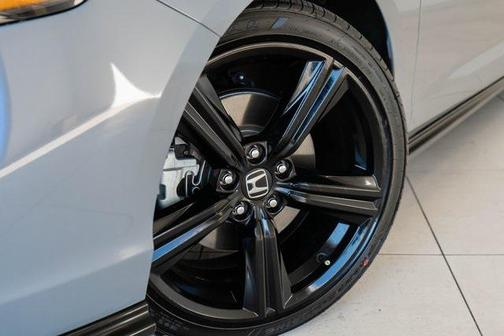 2024 Honda Accord Hybrid Base