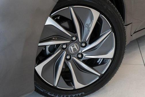 2022 Honda Insight Touring