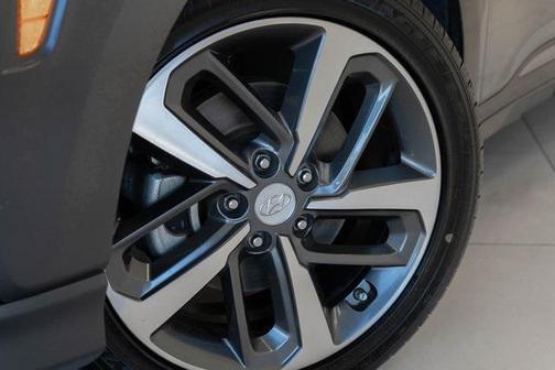 2021 Hyundai KONA Limited