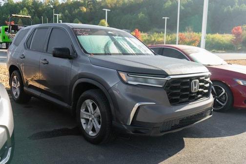 2023 Honda Pilot 2WD LX