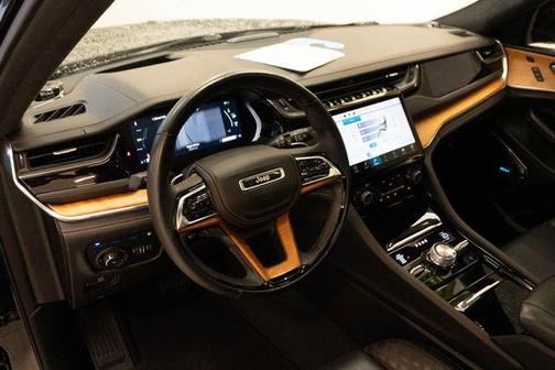 2022 Jeep Grand Cherokee 4xe Summit Reserve