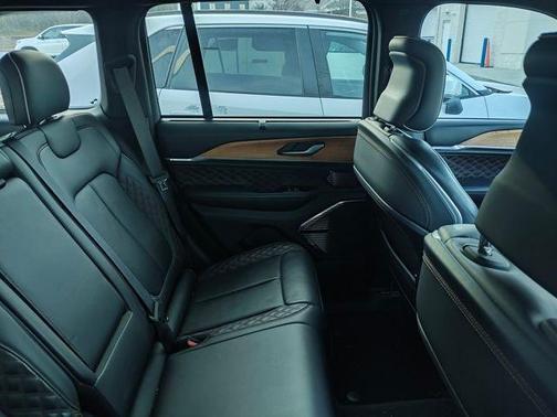 2022 Jeep Grand Cherokee 4xe Summit Reserve