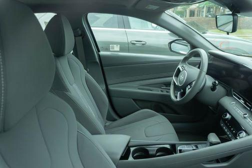 Abyss Black 2024 Hyundai ELANTRA SEL