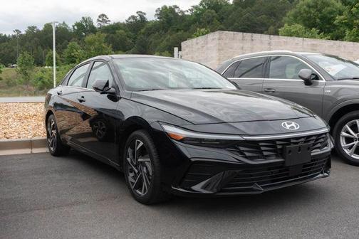 Abyss Black 2024 Hyundai ELANTRA SEL