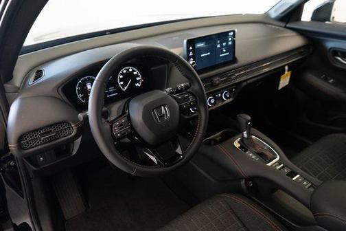 2026 Honda HR-V 2WD Sport