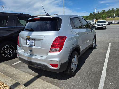 2021 Chevrolet Trax LS